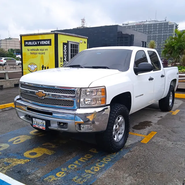 Chevrolet Silverado Automática