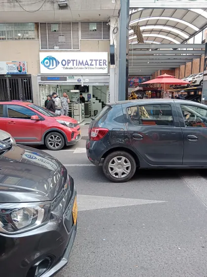 Vendo Local Comercial En El Centro Cl. 17 