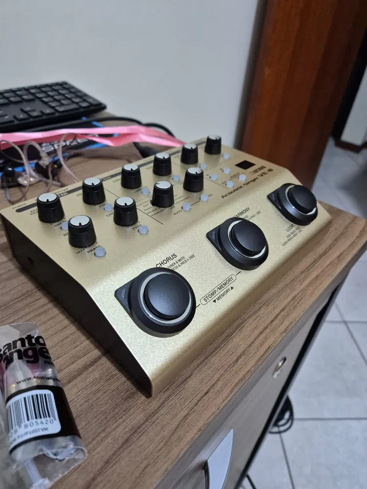 Pedal de efeito Boss Vocal Effects Acoustic Singer VE-8 | Frete grátis