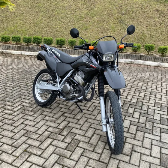 Honda - Tornado 250cc