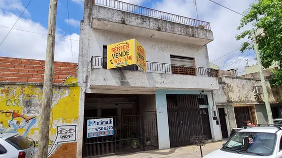 Casa En Venta En Caseros