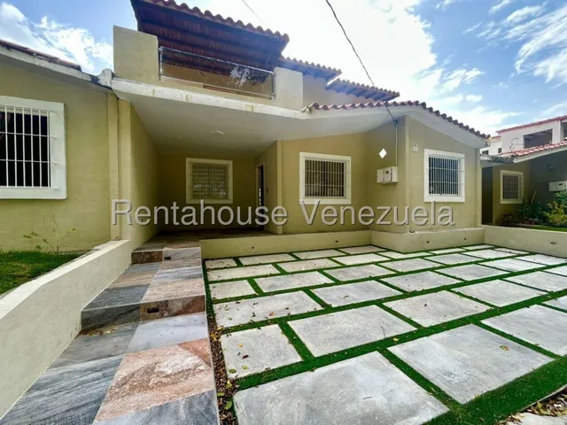 Elim Ojeda Vende Excelente Casa Ubicada En La Urbanizacion Caminos De La Mendera Cabudare,lara