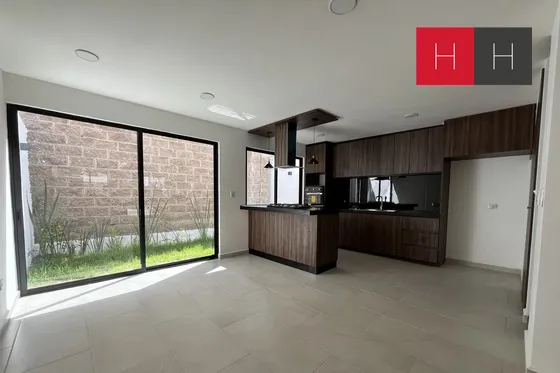 Casa En Venta En Cuautlancingo