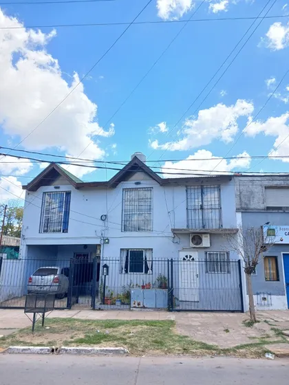 Oportunidad Duplex En Venta Centro Mariano Acosta Frente Estacion