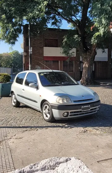 Renault Clio 1.6 Sport