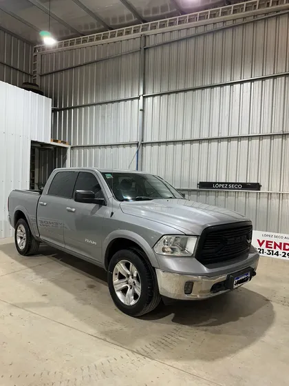 Ram 1500 5.7 Laramie Atx V8