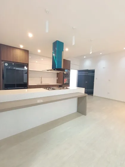 Casa En Trigal Sur Totalmente Remodelada A Estrenar Rc