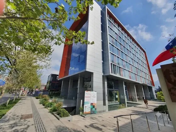 Edificio C/ Moderno Business Center. Metro Alderete En 2028