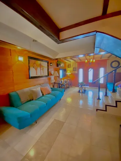 Casa Con Acabados De Madera En Venta En La Mejor Zona De Ecatepec