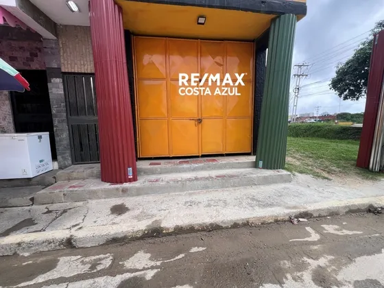 Remax Vende Local Comercial De 14.06 M2 En Tucacas