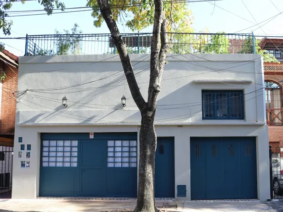 Dueño Vende Casa Ph Al Frente En Olivos - Con Patio, Terraza Y Parrilla.