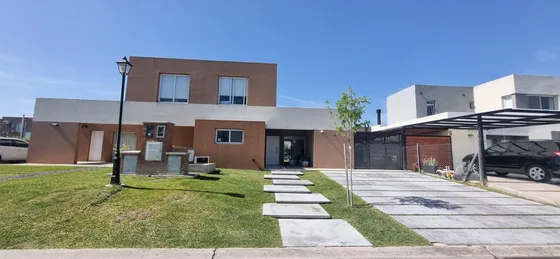 Venta, Casas De Santa Maria, Villanueva, Tigre