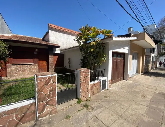 Venta Barrio Candioti - Casa A Modernizar 