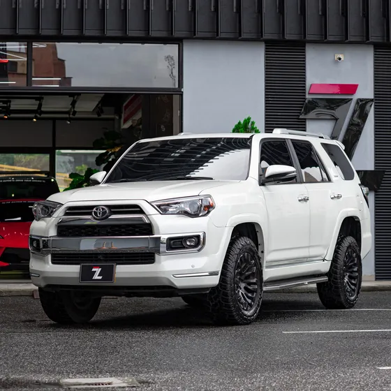 Toyota 4runner Limited 4.0 B2+