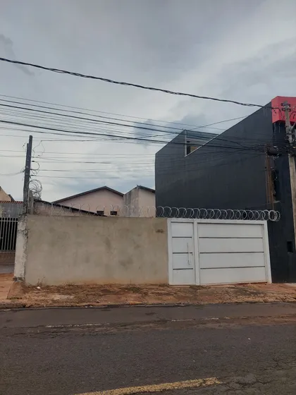 Terreno Com Casa À Venda - Excelente Localização No Jd. Conc