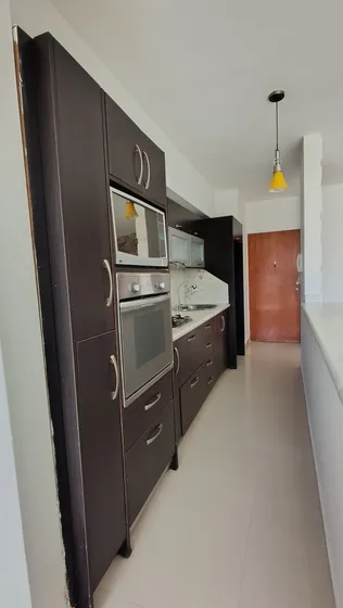 Apartamento Moderno, Planta Pozo Mañongo, Naguanagua Hil/2