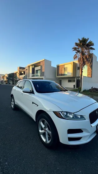 Jaguar F-pace 3.0 R-sport At