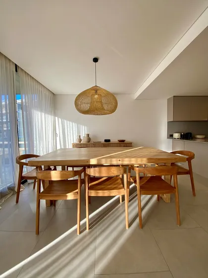 Apartamento En Sense - 3 Dormitorios