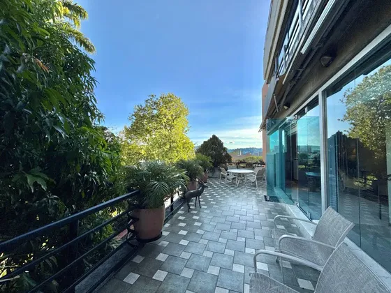 Apartamento En Alquiler 300 M2 Con Terraza Altamira