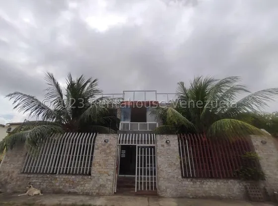 Hotel Buda Beach, La Mira, Playa El Agua 