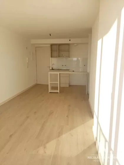 Apartamento De 1 Dormitorio En Tres Cruces - Montevideo