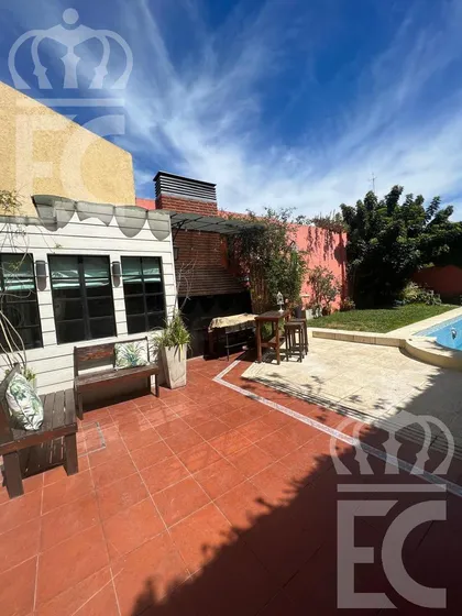 Venta - Casa - 6 Ambientes - Pileta Climatizada, Un Sueño - Lanús Este