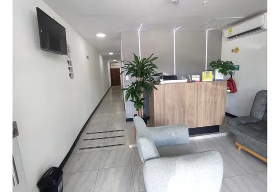 Se Vende Local Comercial Los Colores