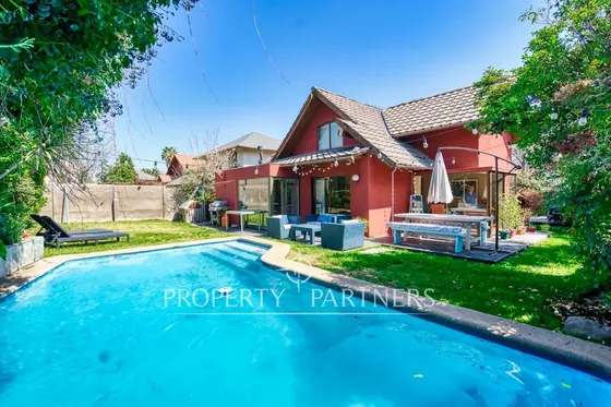 Venta De Hermosa Casa 5d Con Piscina En Condominio...