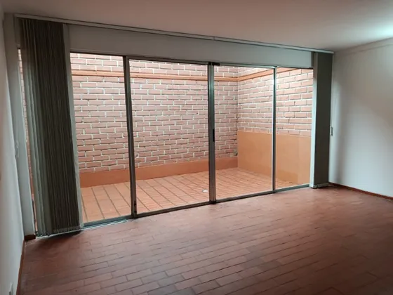  Casa En Arriendo Ubicada En Medellín (27351).