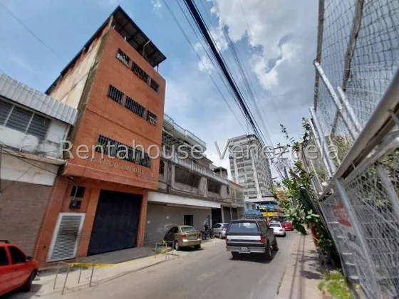 Cf Edificio Comercial De 4 Niveles A La Venta En Zona Centro De Maracay!! Listing 25-7691