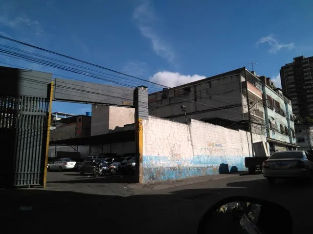 Terreno Comercial ( Zonificacion Comercial / A Pie De Calle)  Venta Catia Mls - 25-16114 