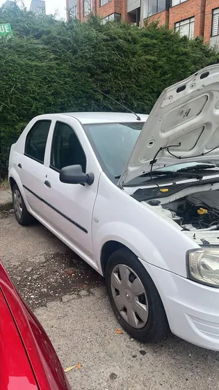 Renault Logan 1.6 Expression