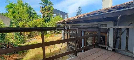 Casa En Venta De 6 Dorm. En Vitacura