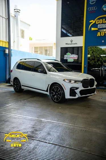 Bmw X7 Xdrive40i M Package Americana
