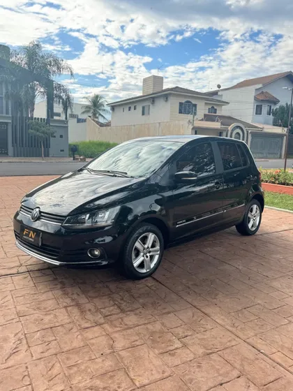Volkswagen Fox 1.6 Msi Highline 16v Flex 4p Automatizado