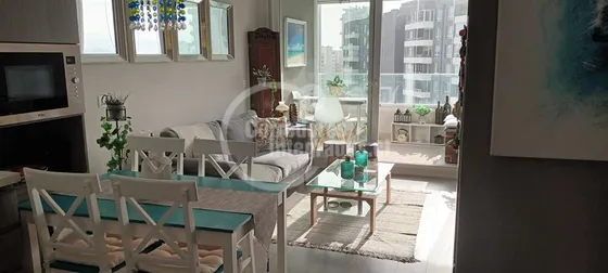Departamento En Venta De 1 Dorm. En Concón, Con Vista Al Mar