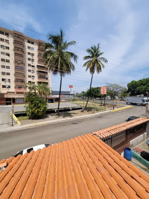 Vendo Casa En Zona Centrica De Cagua - Barata