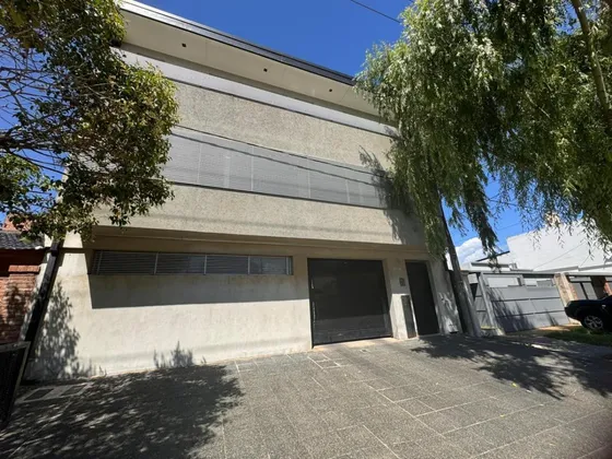 Departamento En Venta - 2 Dormitorios 2 Baños -cochera - 88mts2 - La Plata