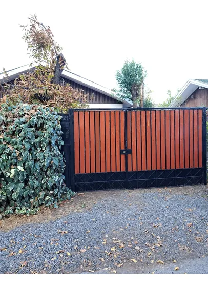 Se Arrienda Casa Con Jardin Ubicada Las Condes
