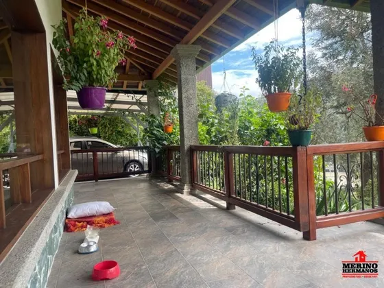 Casa En Arriendo/venta En Aeropuerto. Cod V6091
