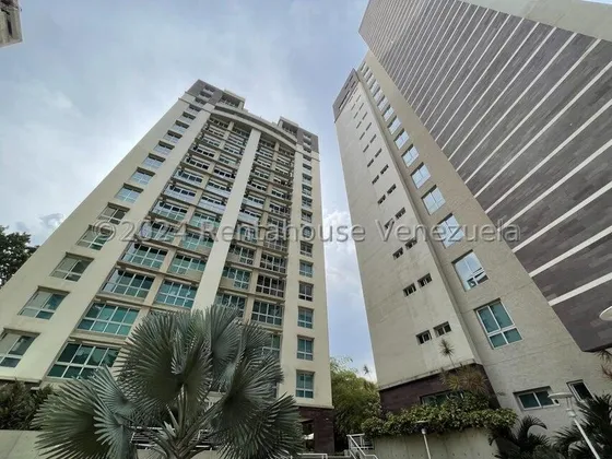 Alquilo Apartamento Con Pozo 67m² Campo Alegre. Vigilancia Privada 1h/2b/2p Mls #24-27790