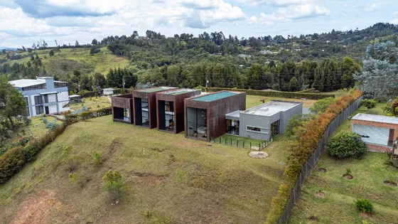 Hermosa Casa En Santa Elena 