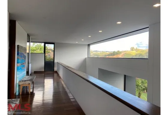 Casa Con Espacios Amplios Y Hermosos Acabados.(mls#238439)