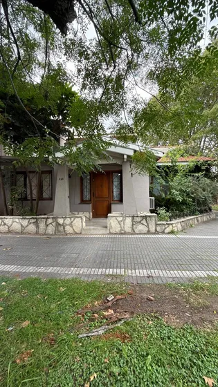 Casa En Lomas De Zamora Oeste