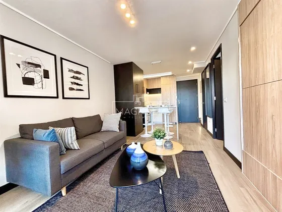 Departamento En Venta De 2 Dorm. En Las Condes