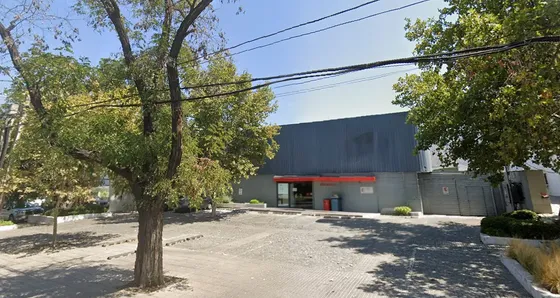 Arriendo De Local Comercial En Vitacura Id. 84.996-ret