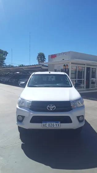 Toyota Hilux 2.4 Sc 4x4 Tdi Dx L20
