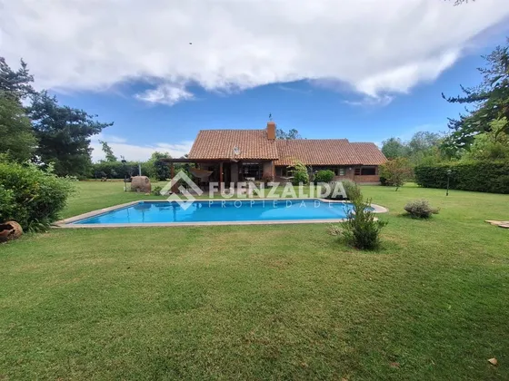 Casa Venta 3 Dorm. En Calera De Tango. San Felipe Diacono