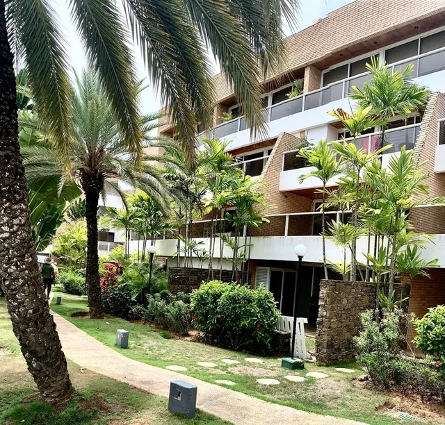 Bello Apto. Balcón, 2h, Playa Moreno. Pampatar.
