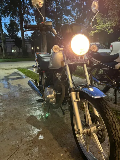 Mondial Hd 150 Custom 3500 Km Unico Dueño